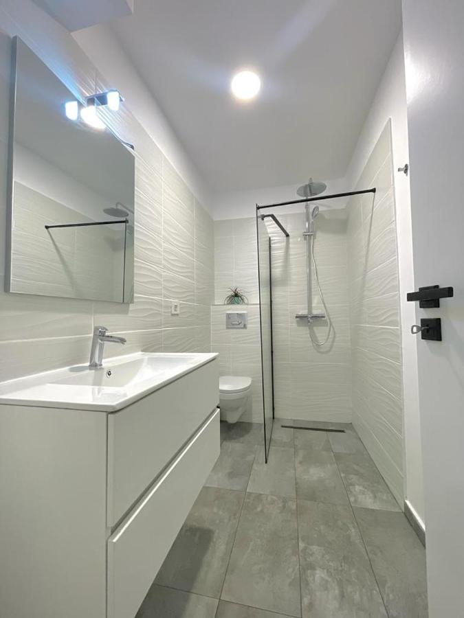Sky Residence Airport Therme Otopeni 1 外观 照片